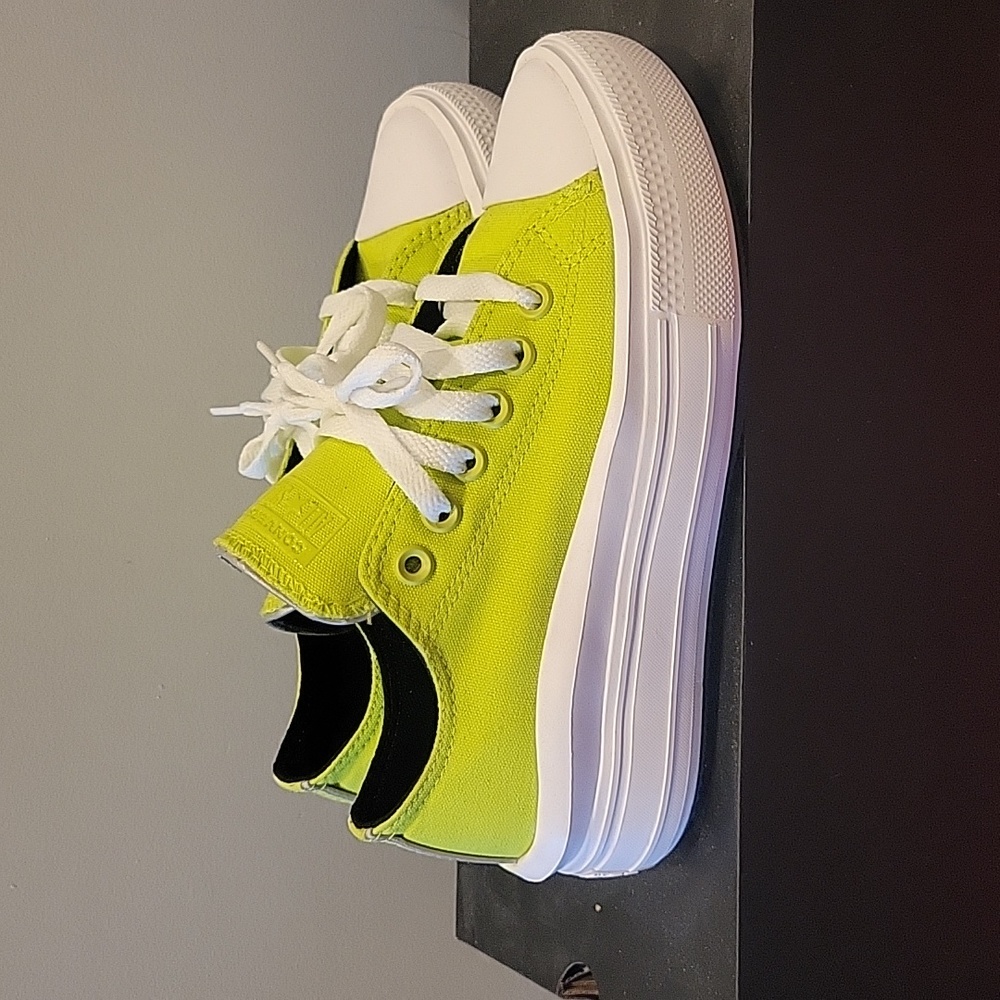 Converse - Picture 4 of 7